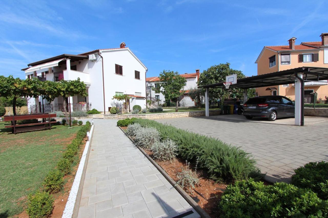 Apartments Mirela Rovinj Eksteriør billede